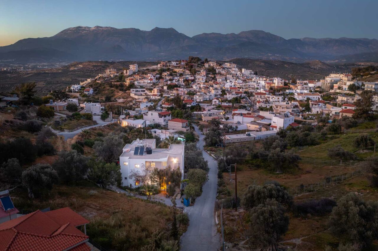 Korfes apartments in Kamilari Crete Korfes apartments in Kamilari Crete