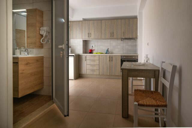 Kalamaki Irini apartments