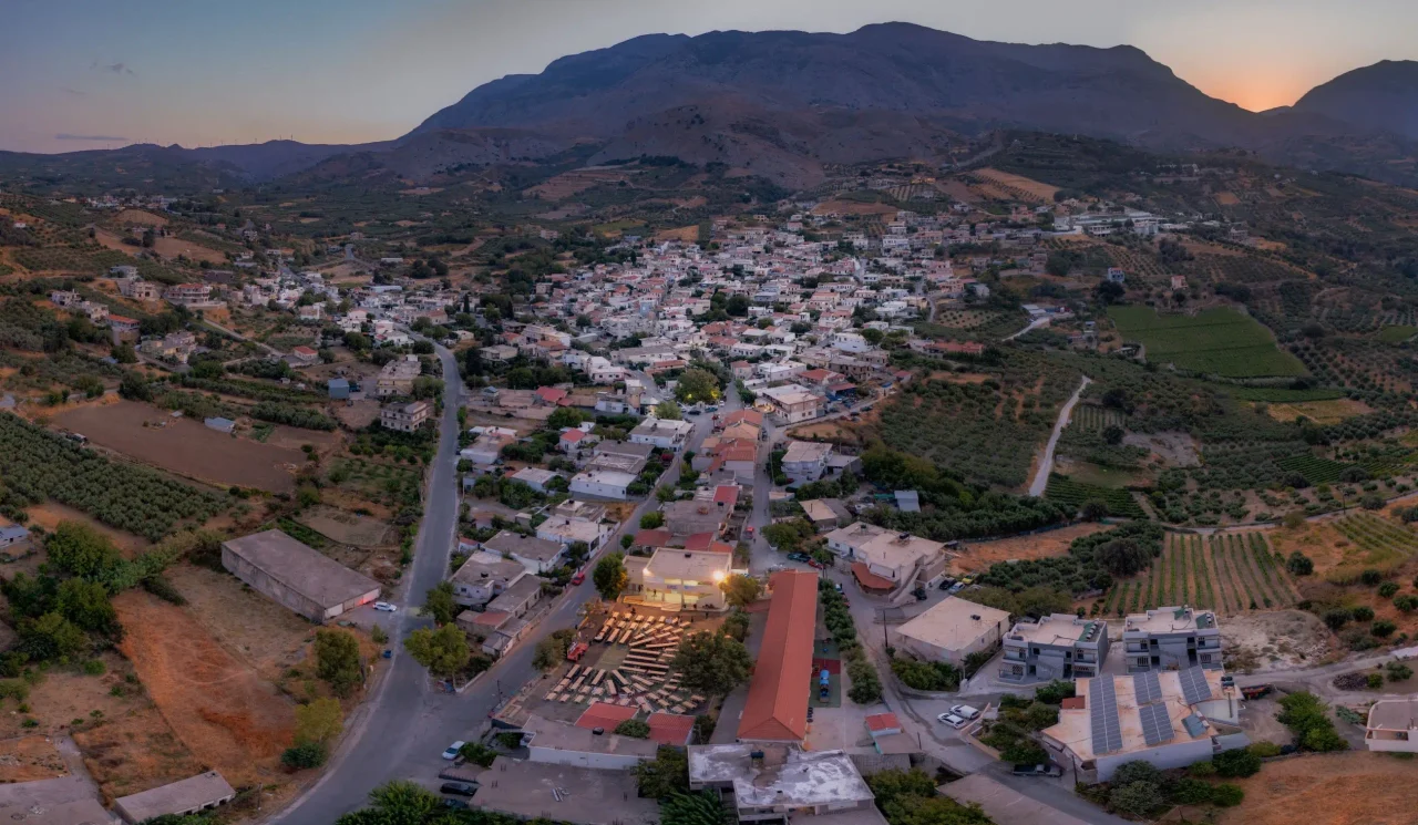 Kato Asites, Malevizi at the slopes of Psiloritis