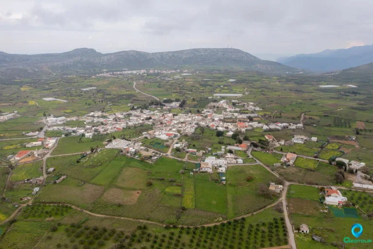 Chandras, Siteia