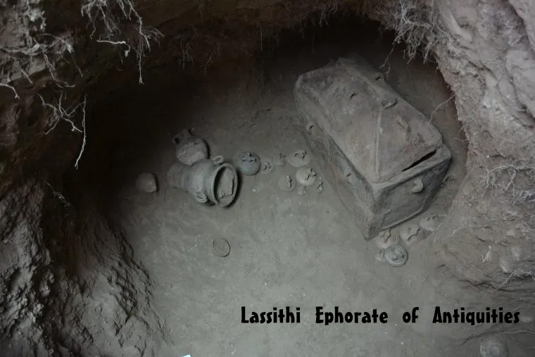 Unearthing Crete’s Past: An Unlooted Late Minoan Tomb at Kentri