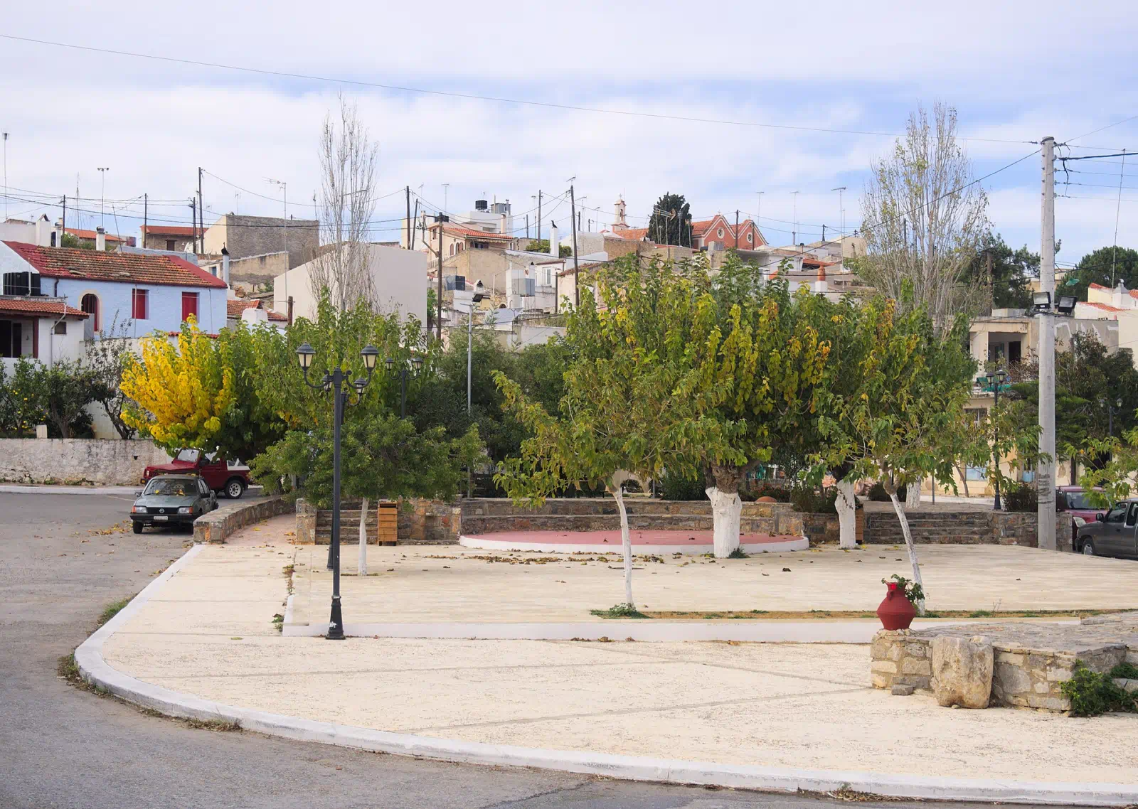 Smari, Minoa – Pediada