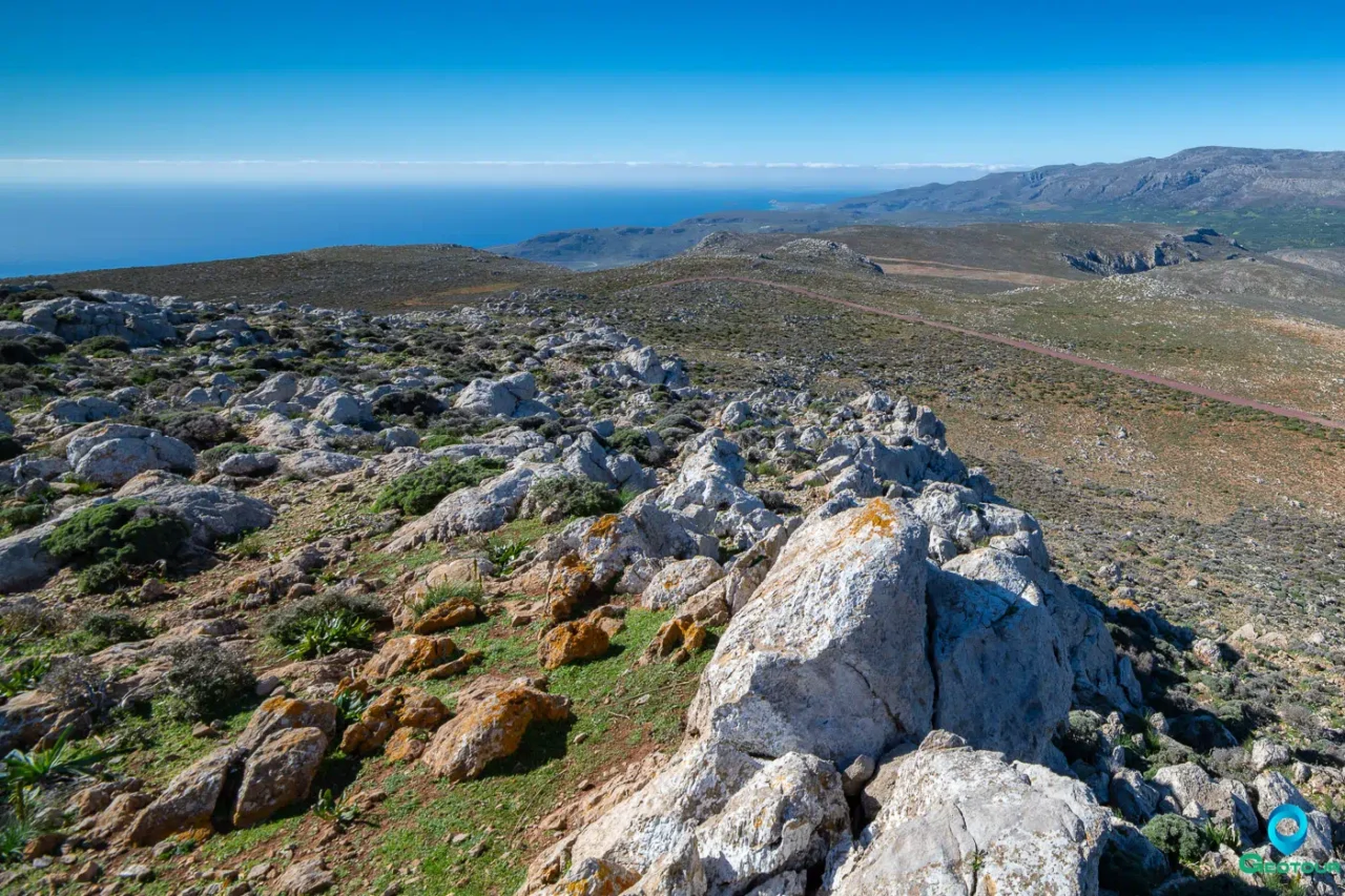 Traostalos Peak Sanctuary facing soith towards Zakros Traostalos Peak Sanctuary facing soith towards Zakros